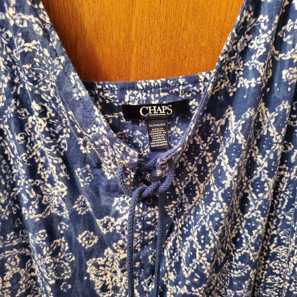 Womens sleveless dress